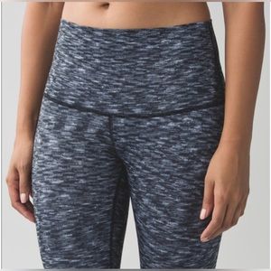 Lululemon Wunder Under Hi Rise Dramatic Static Size 4